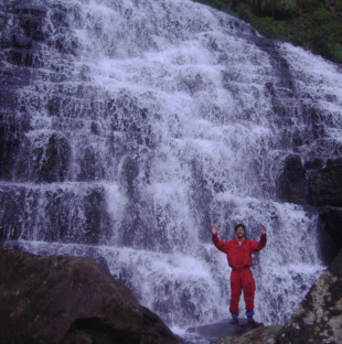 沢登りイメージ